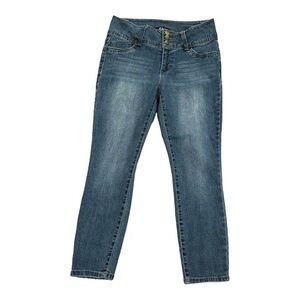 D. Jeans Size 6